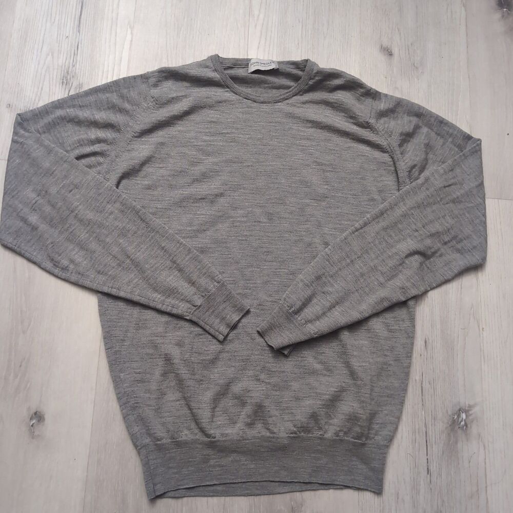 John Smedley Light wool Sweater Mens Size Medium Gray Long Made In England